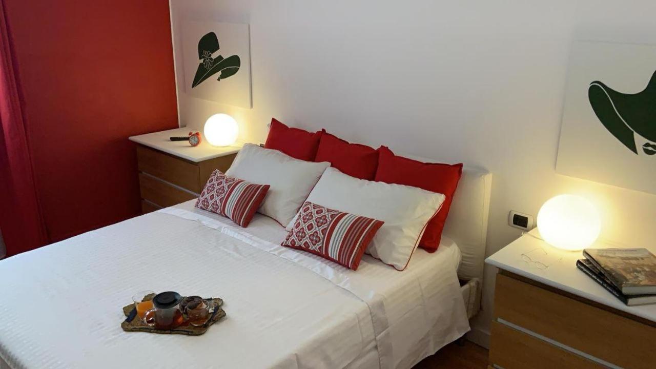 5 Min Dagli Uffizi Suite Wifi Confort 佛罗伦萨 外观 照片